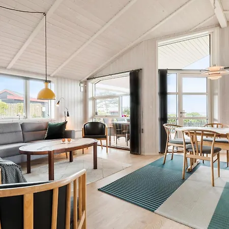 Amazing In With House Sea View